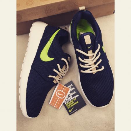 Кроссовки Nike Roche Run