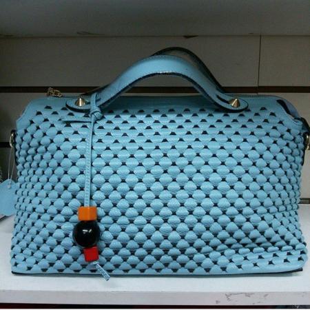 Шикарные сумки fendi