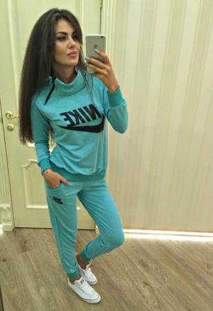 Спортивный костюм Nike 