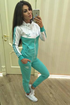 Спортивный костюм Adidas 