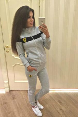 Спортивный костюм Ferrari 