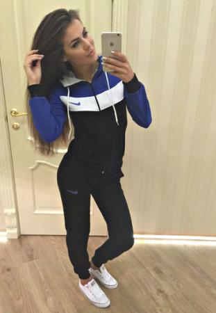 Спортивный костюм Nike
