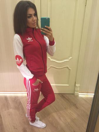 Спортивный костюм Adidas 