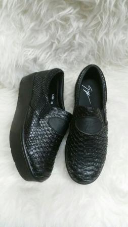 Слипоны Zanotti на высокой подошве под рептилию 
