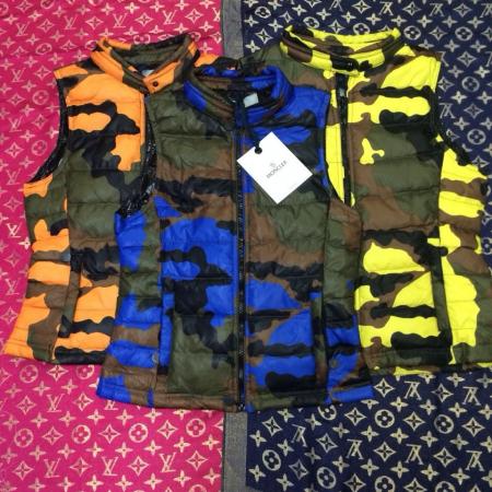 Жилет Moncler камуфляж